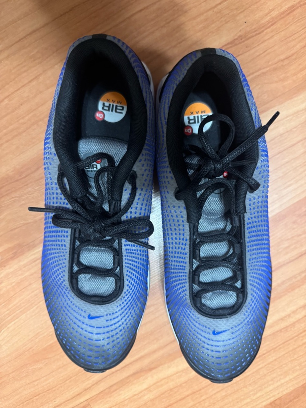 Nike Air Max DN Men’s Running Sneakers Box included, great condition & quality